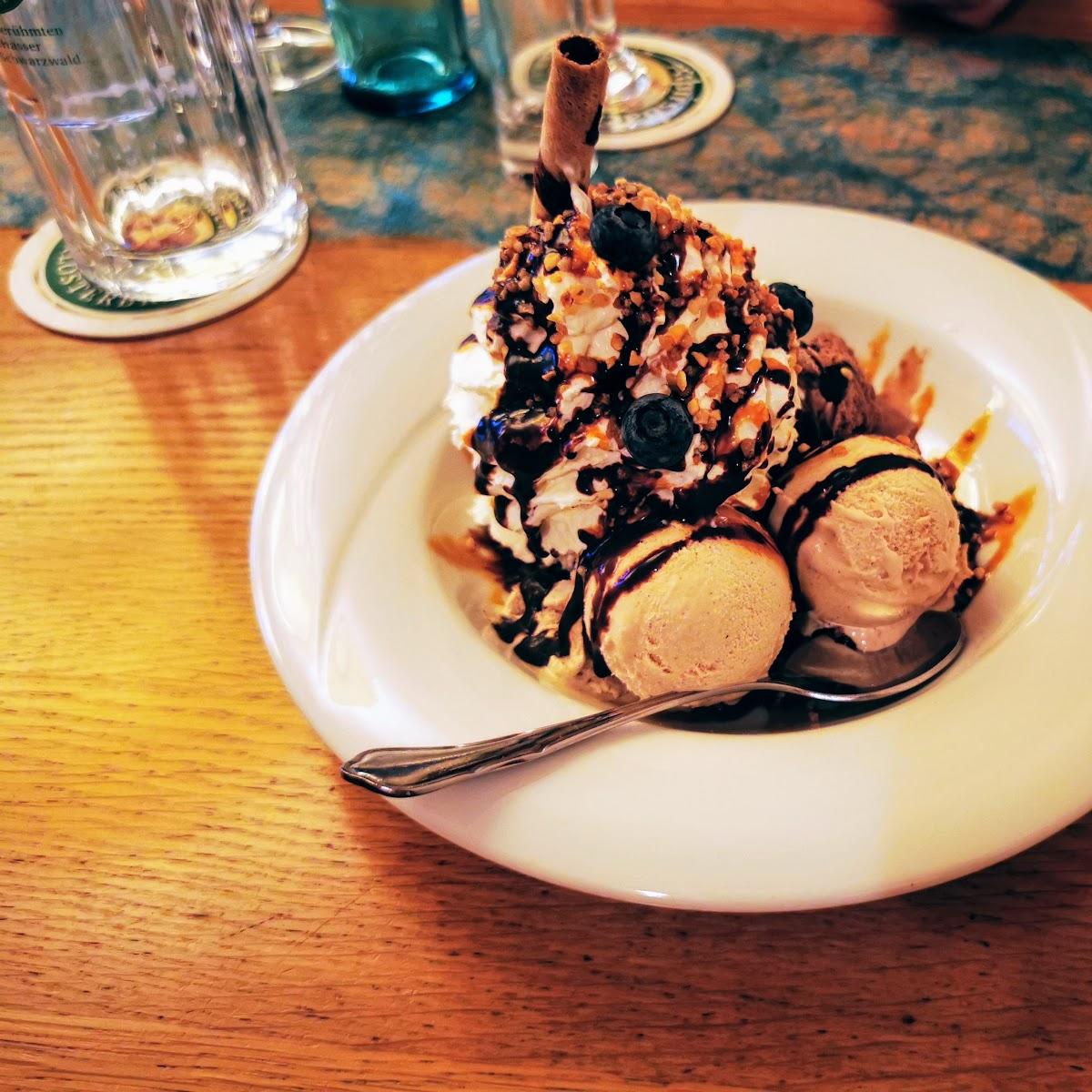 Restaurant "Gasthaus  Grüne Au " in  Neckar