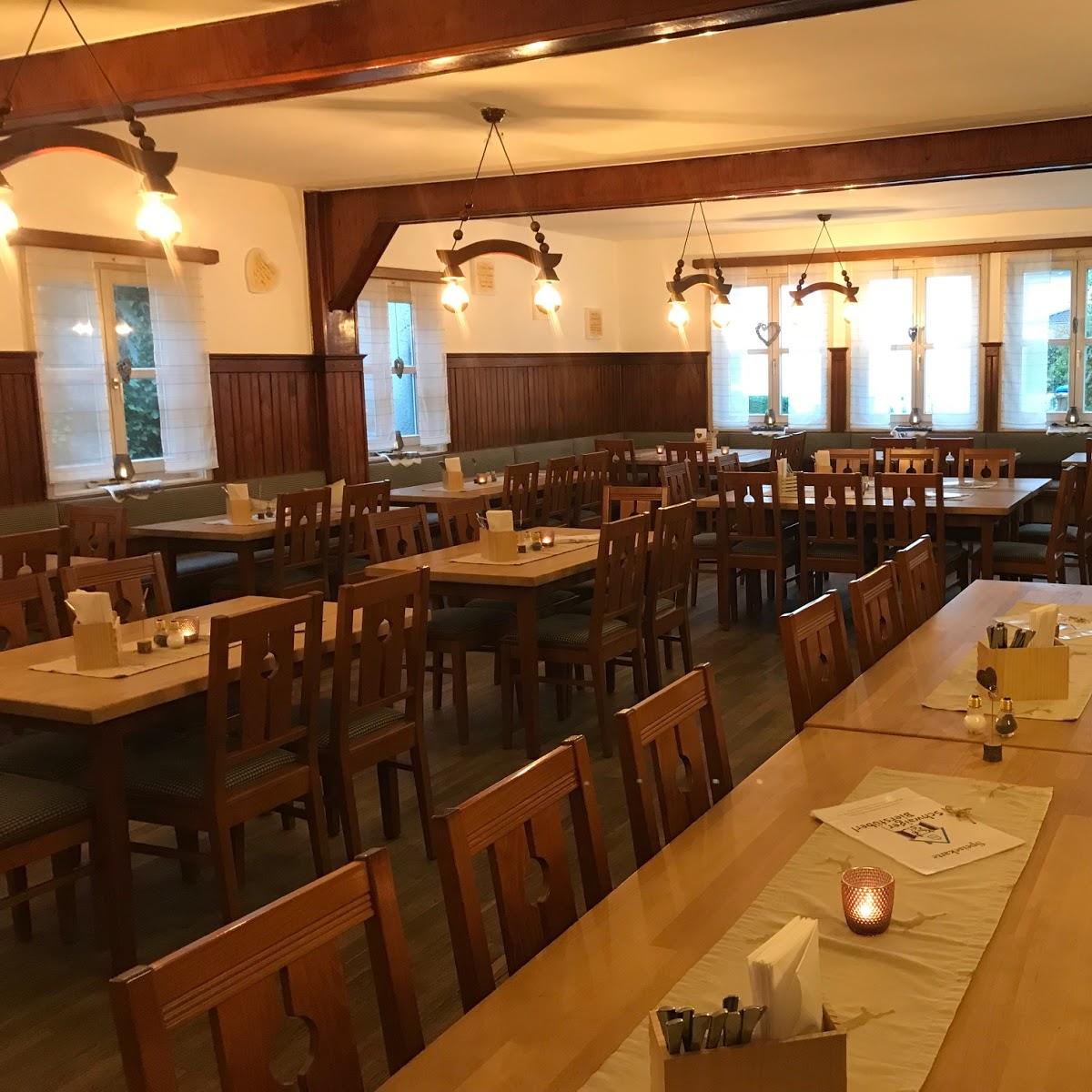 Restaurant "Schwaiger Bierstüberl (Das Blaue Haus)" in  Dingolfing