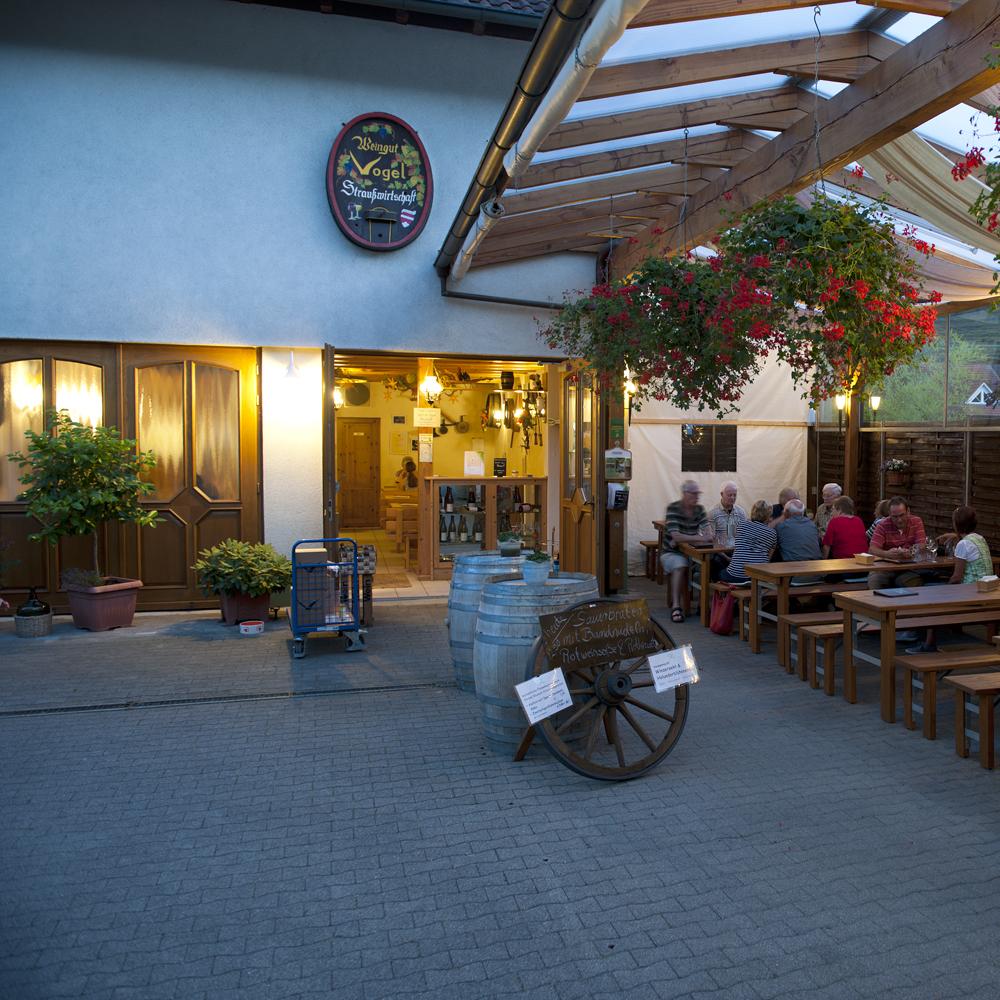 Restaurant "Vogelstrauße Oberbergen" in Vogtsburg im Kaiserstuhl