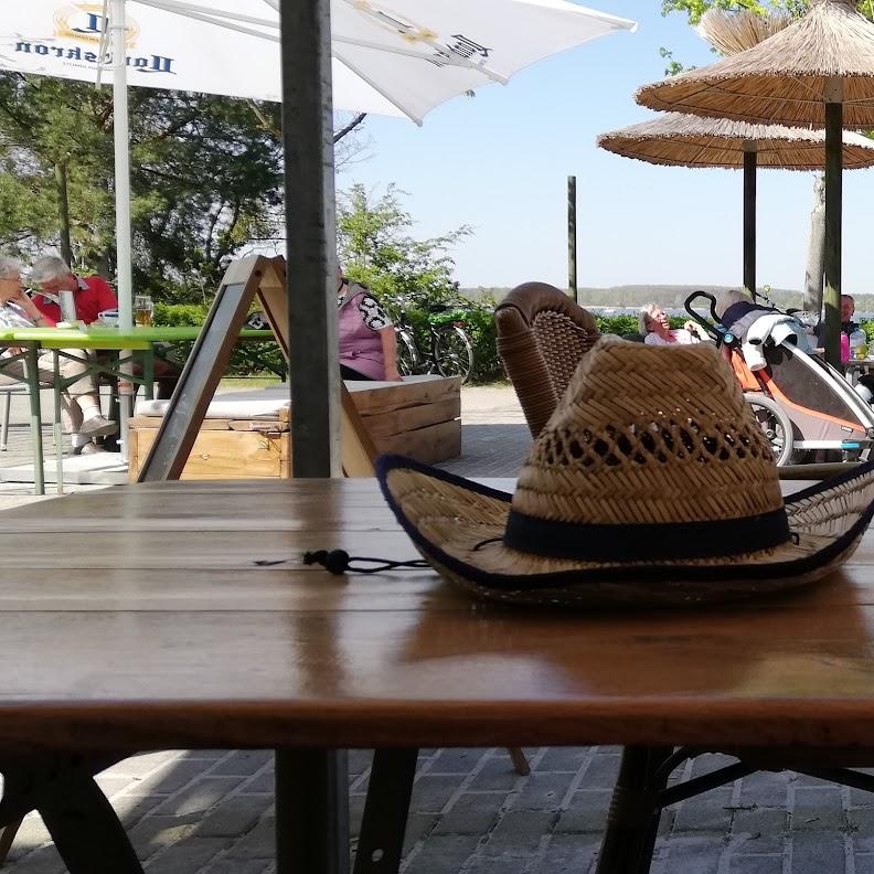 Restaurant "Sharky
