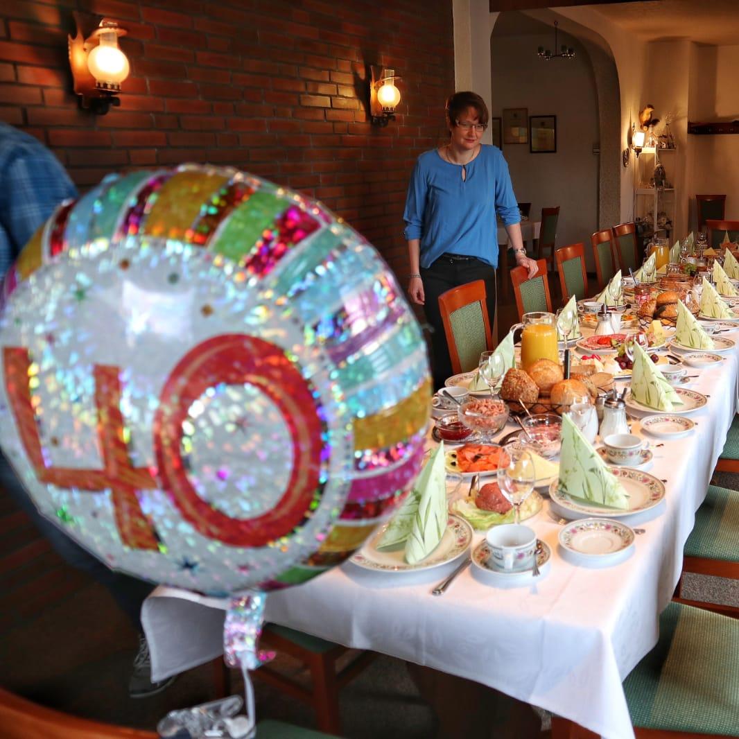 Restaurant "Plates Gasthof - Ferienwohnung - Familienfeiern - Hochzeiten - Kegelbahn" in Beverstedt