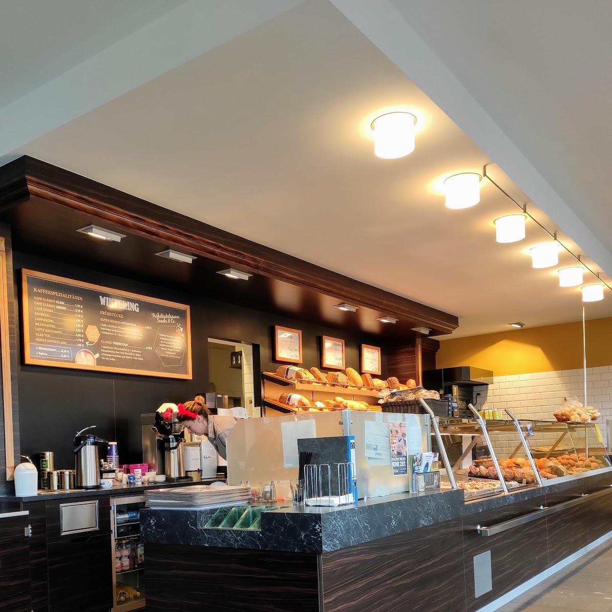 Restaurant "Biener Landbäckerei Wintering – Café in  (bei ALDI)" in Berge