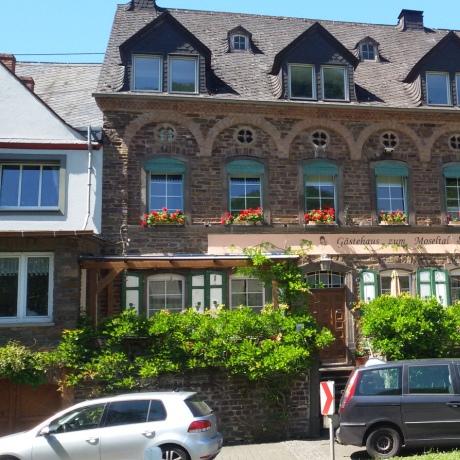 Restaurant "Gästehaus zum Moseltal" in Ellenz-Poltersdorf