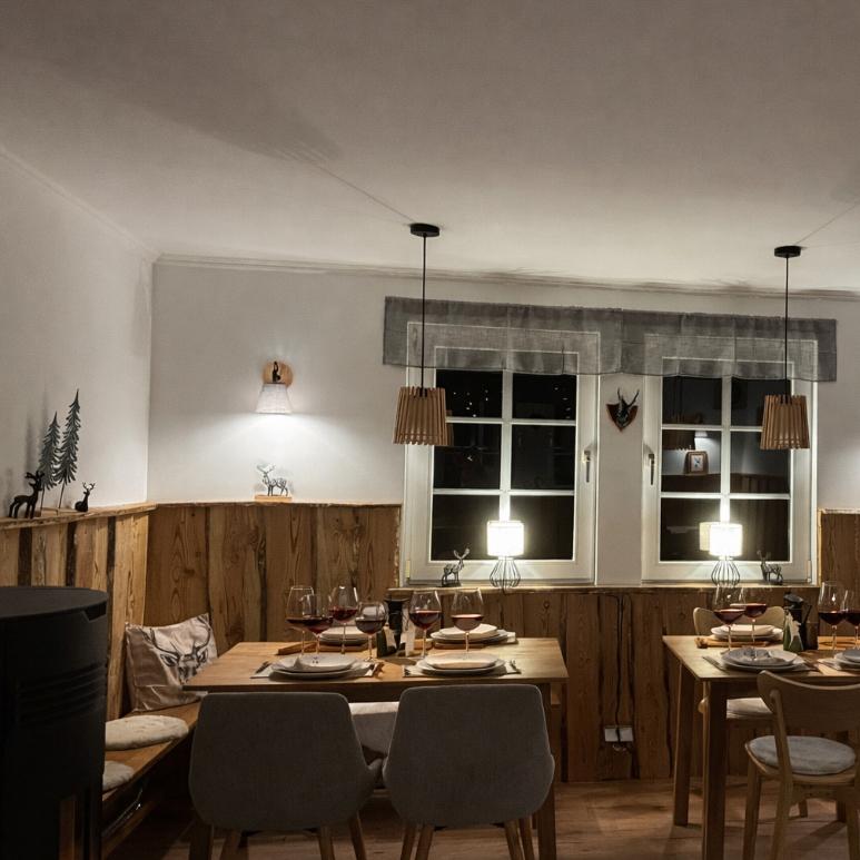 Restaurant "Onkel Palms Hütte" in Wesertal