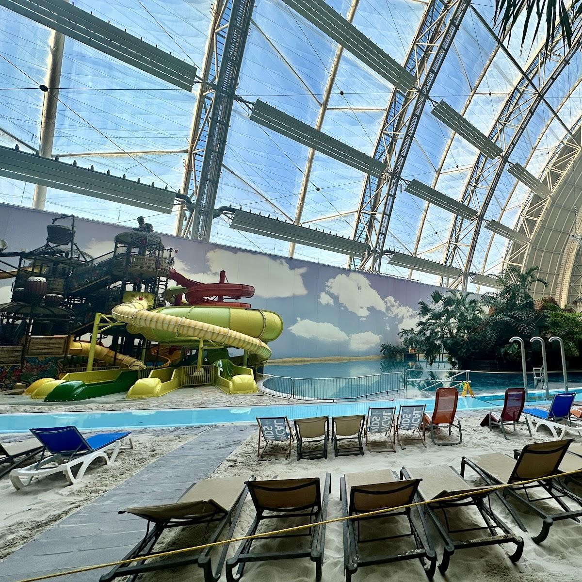 Restaurant "Tropical Islands" in Krausnick-Groß Wasserburg