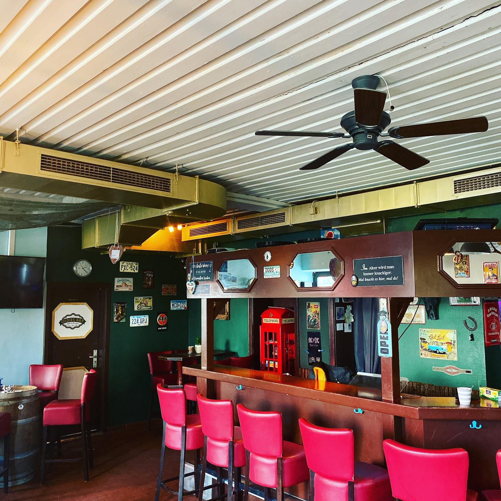 Restaurant "Oldies Bar" in  Poing