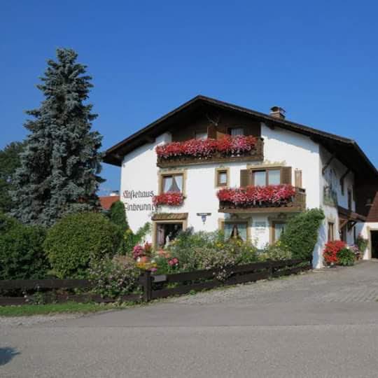 Restaurant "Gästehaus Linbrunner" in Bad Bayersoien