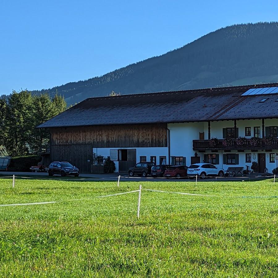 Restaurant "Urlaub auf dem Bauernhof | Fam. Buchwieser" in Unterammergau