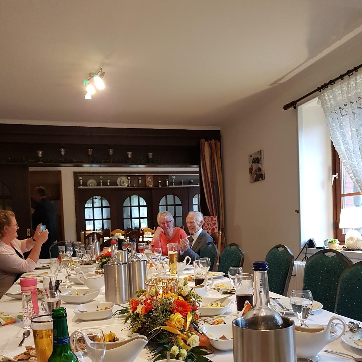 Restaurant "Landgasthof Goldener Hahn" in Stuvenborn