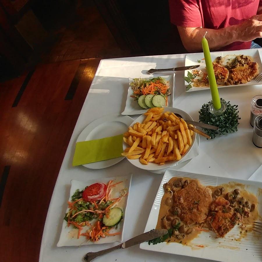 Restaurant "Landgasthof Goldener Hahn" in  Stuvenborn