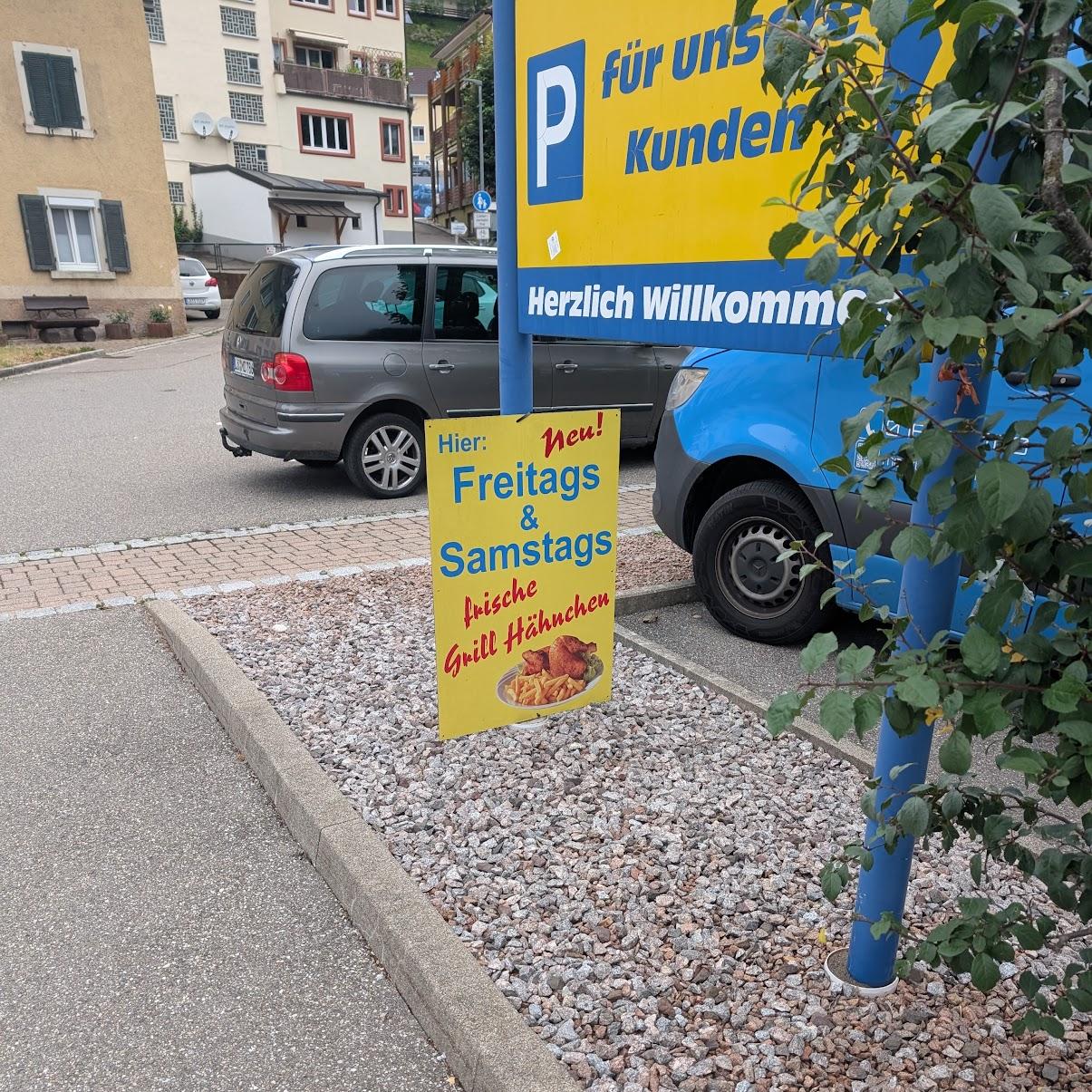 Restaurant "Frische Grillhähnchen" in Zell im Wiesental