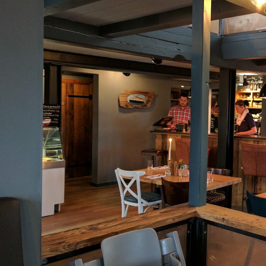 Restaurant "Schipperhus" in Pellworm