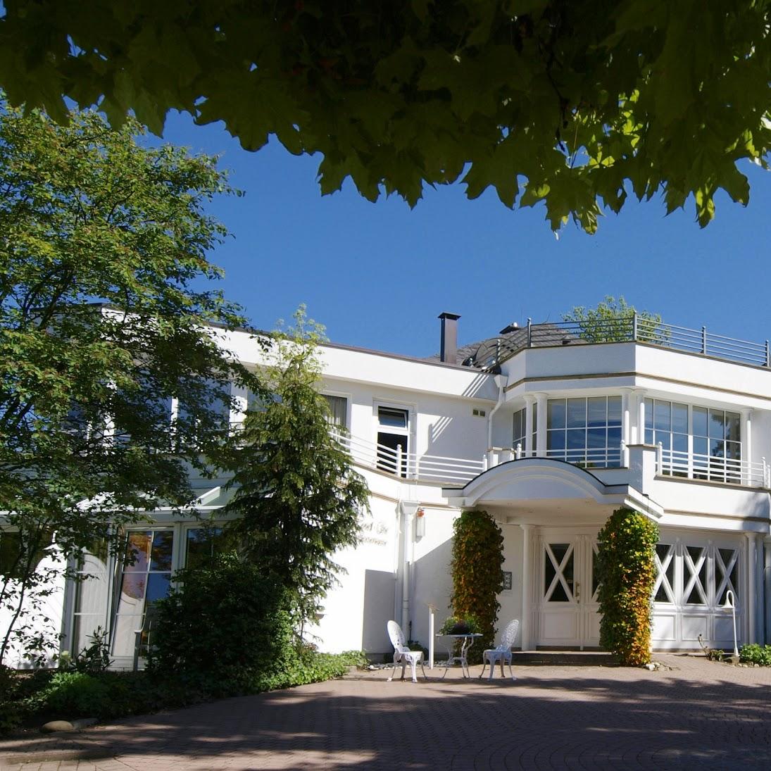 Restaurant "Kurpark Villa" in Olsberg