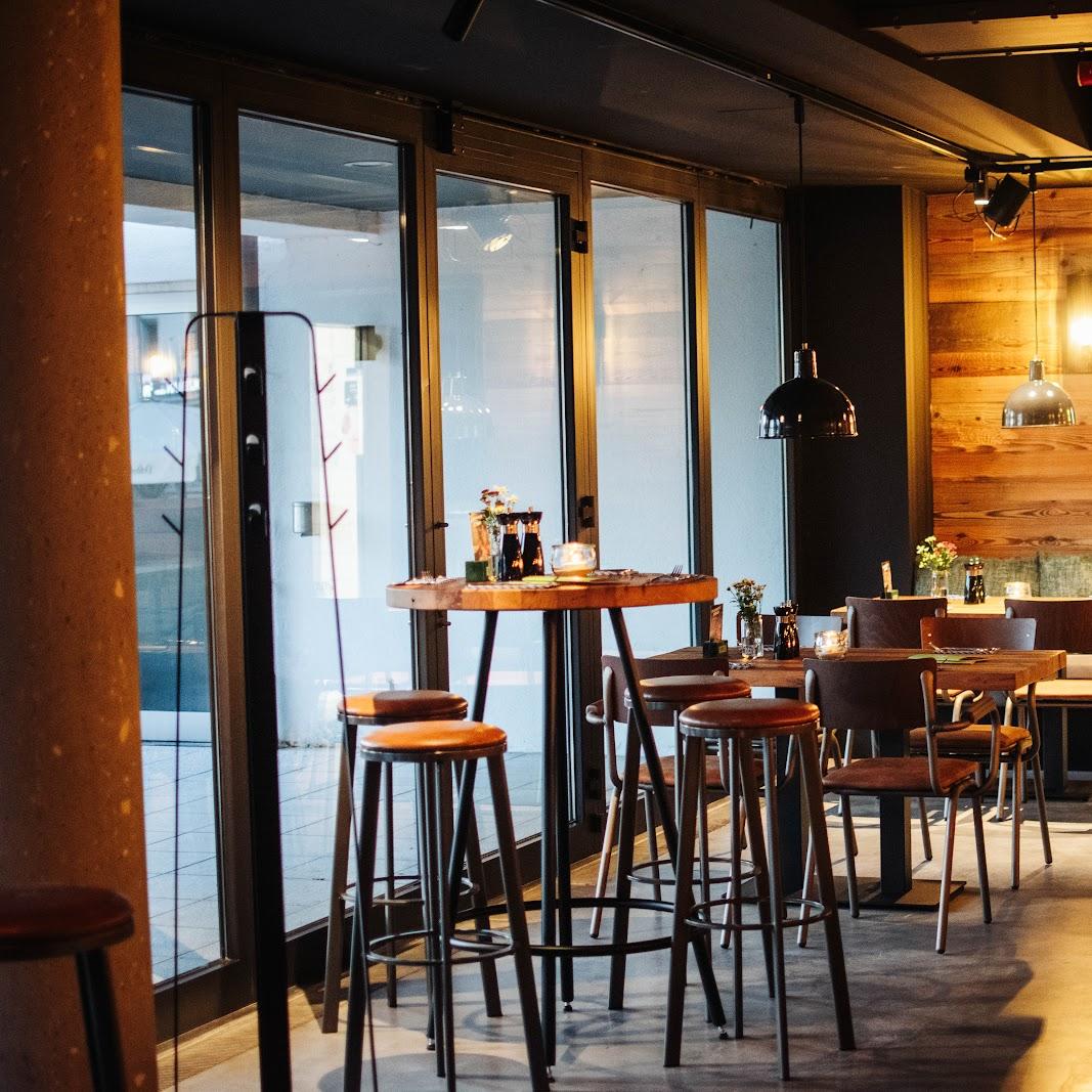 Restaurant "Dolden Mädel Ratsherrn Braugasthaus" in Zingst