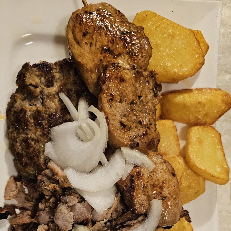 Restaurant "Gaststätte Zum Rathaus" in Leun