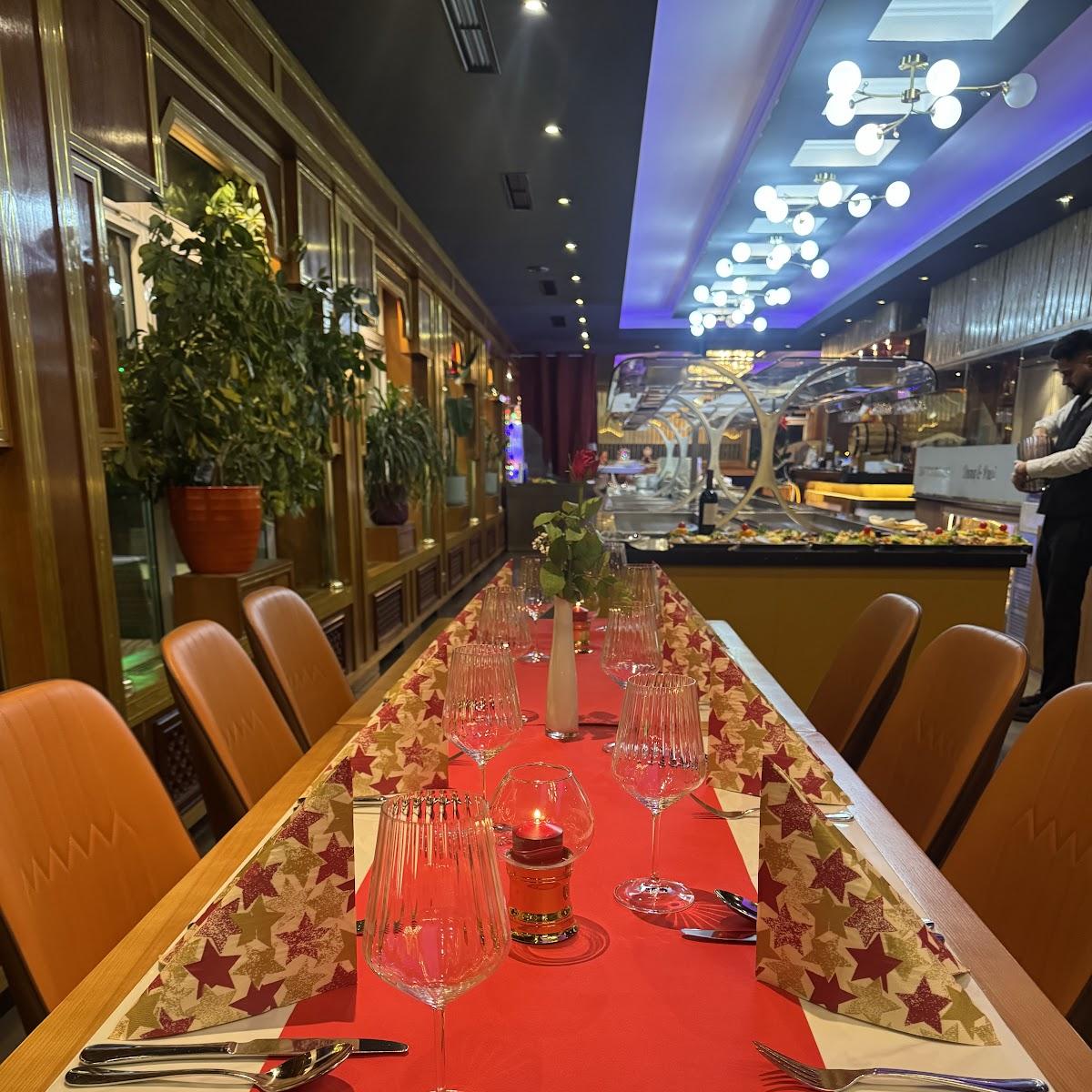 Restaurant "Dana & Pani Restaurant" in Fürth