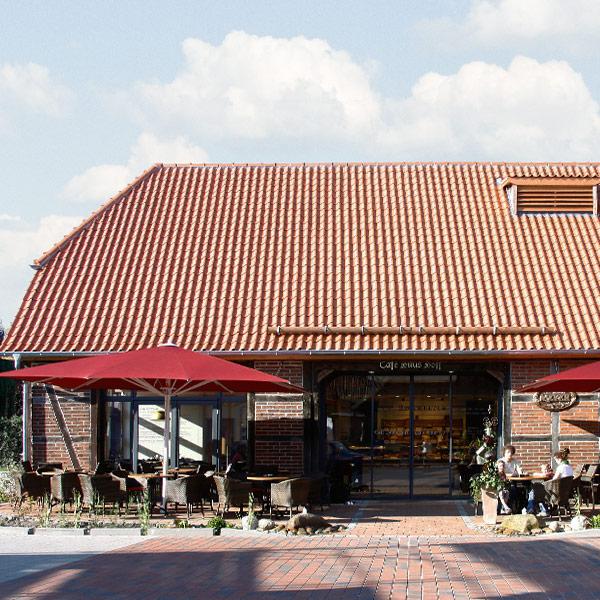 Restaurant "Heide-Bäckerei Meyer Café Hüüs Hoff" in Wahrenholz