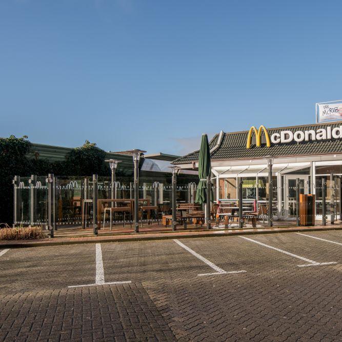 Restaurant "Stapelholmer Heimatkrog" in  Seeth