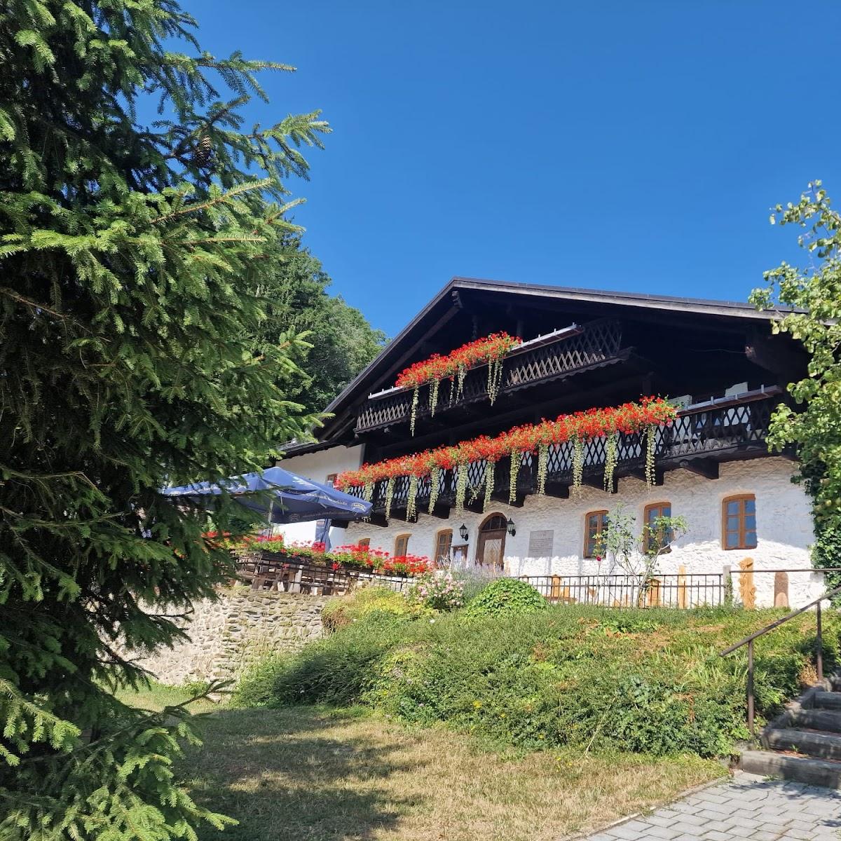 Restaurant "Landgasthof Düllhof" in Schaufling