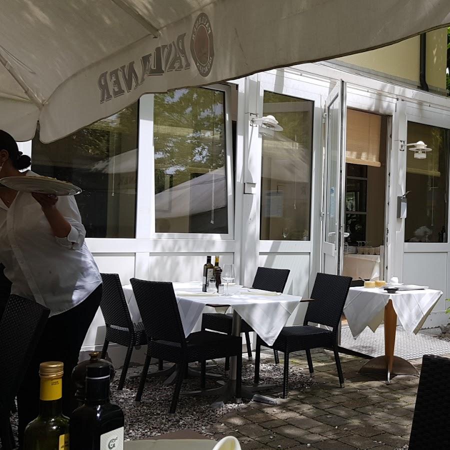 Restaurant "La Trattoria" in München