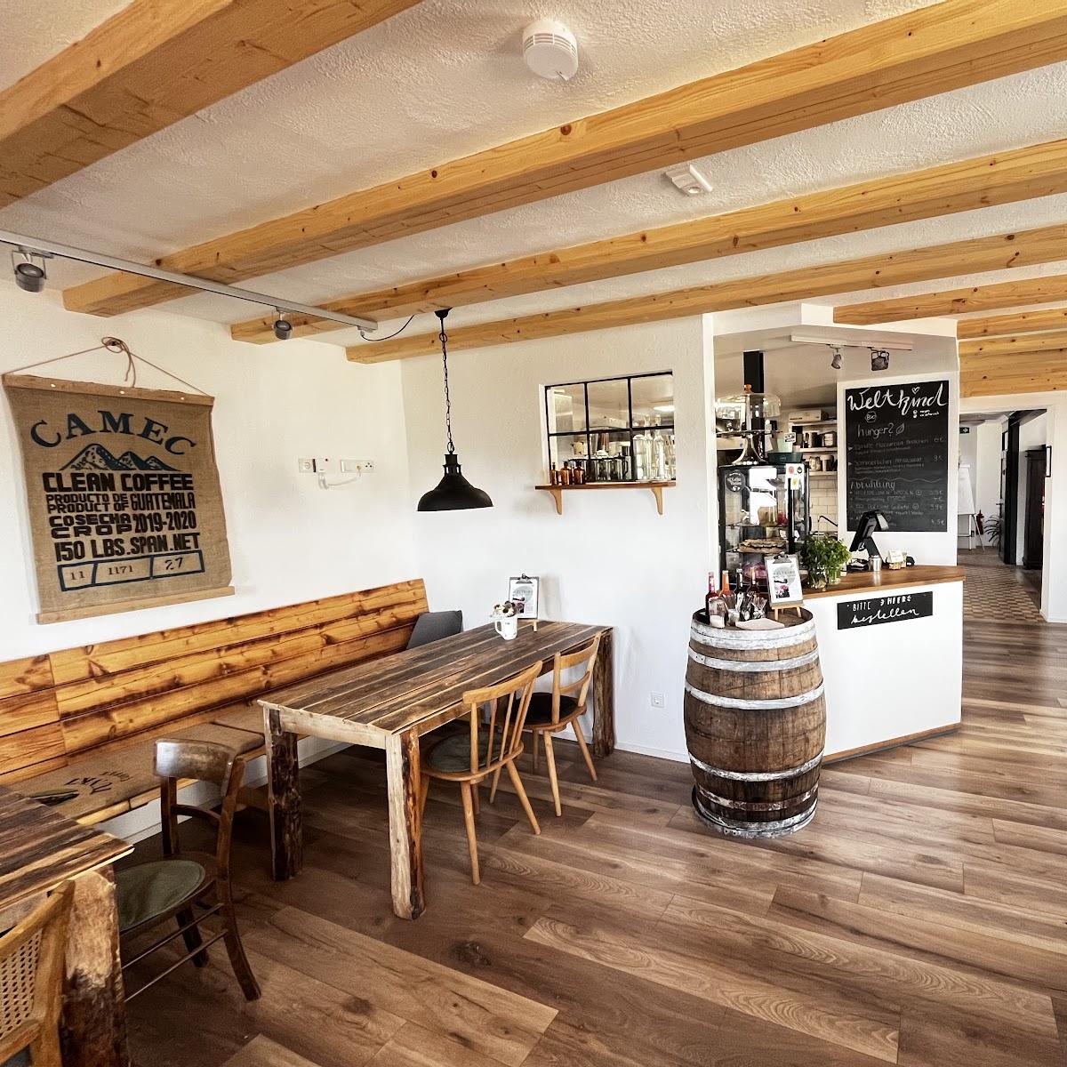 Restaurant "Weltkind: Unverpackt + Bistro + Secondhand (Bistro zusätzlich an Mi + Fr bis 22Uhr und So 14-17Uhr)" in Werneck