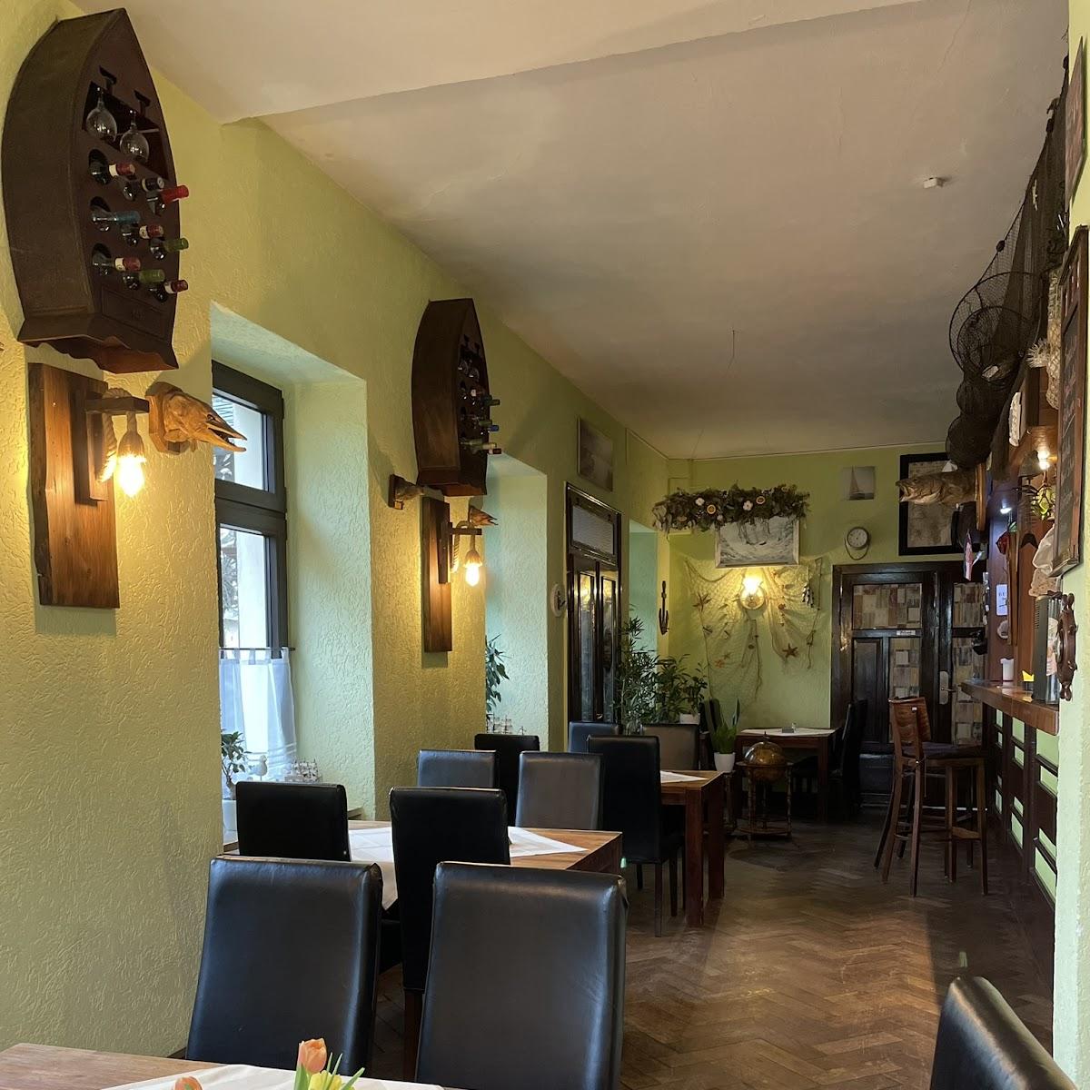 Restaurant "Hundels Bahnhof - Die Hafenbar im Bahnhofsviertel" in Radeburg