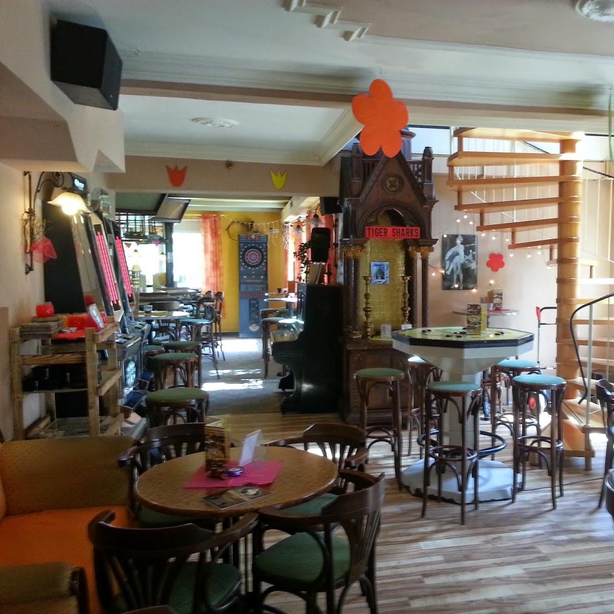 Restaurant "Kulturbahnhof Parapluie Weiden" in Weiden in der Oberpfalz