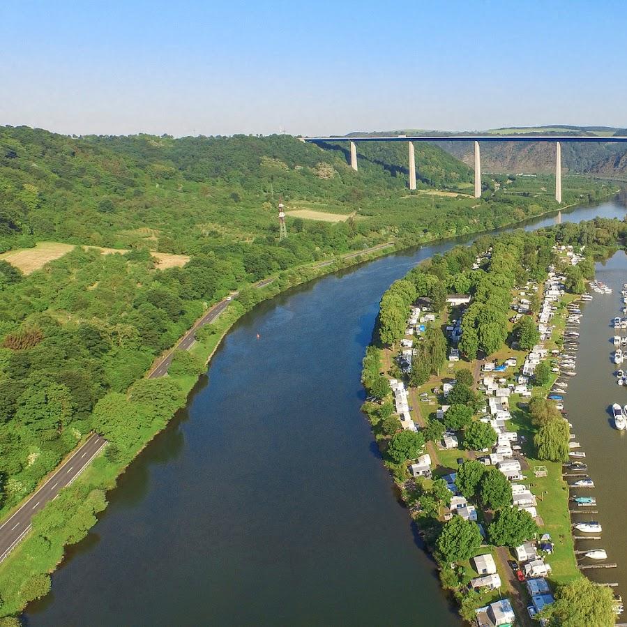 Restaurant "Ferieninsel" in Winningen