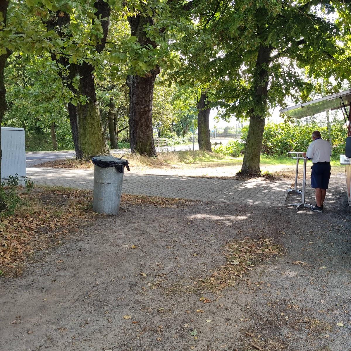 Restaurant "Imbiss am Wasserturm" in Massen-Niederlausitz