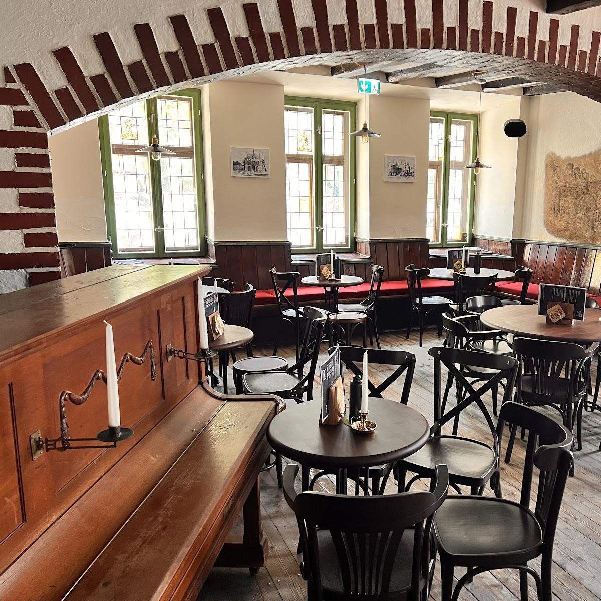 Restaurant "Luther’s Pub" in Rudolstadt