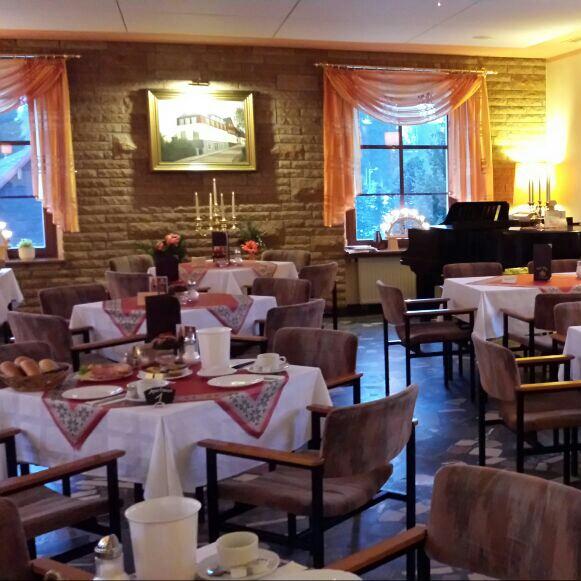 Restaurant "Café König - Café, Restaurant und Pension" in Oberwiesenthal