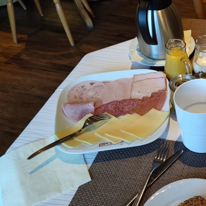 Restaurant "Pension Weber - pehna´s Catering" in Wellen