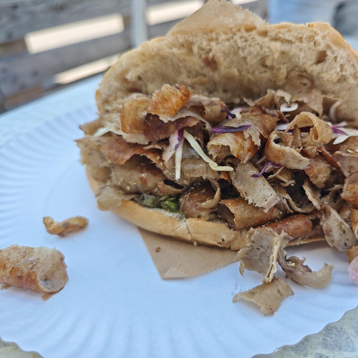 Restaurant "Musty Döner" in Langenneufnach