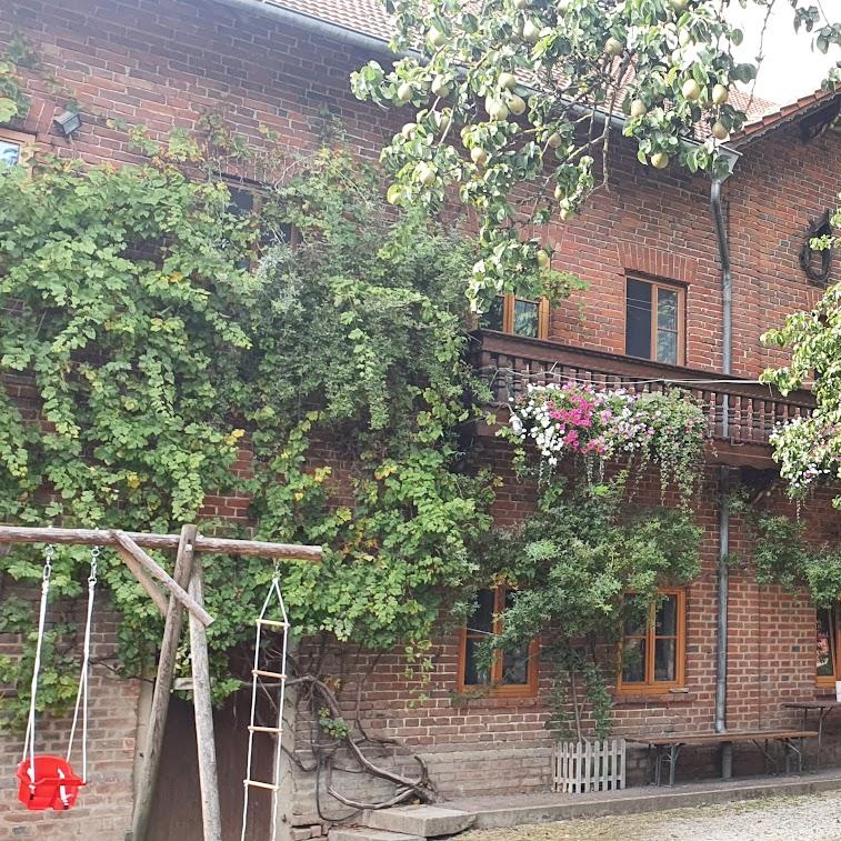 Restaurant "Gasthaus Schlecht (Josef Thalhammer)" in Aham