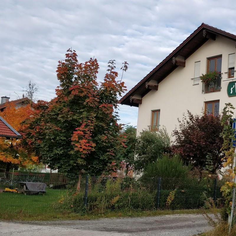 Restaurant "Wirtshaus Zur Bina" in  Bodenkirchen
