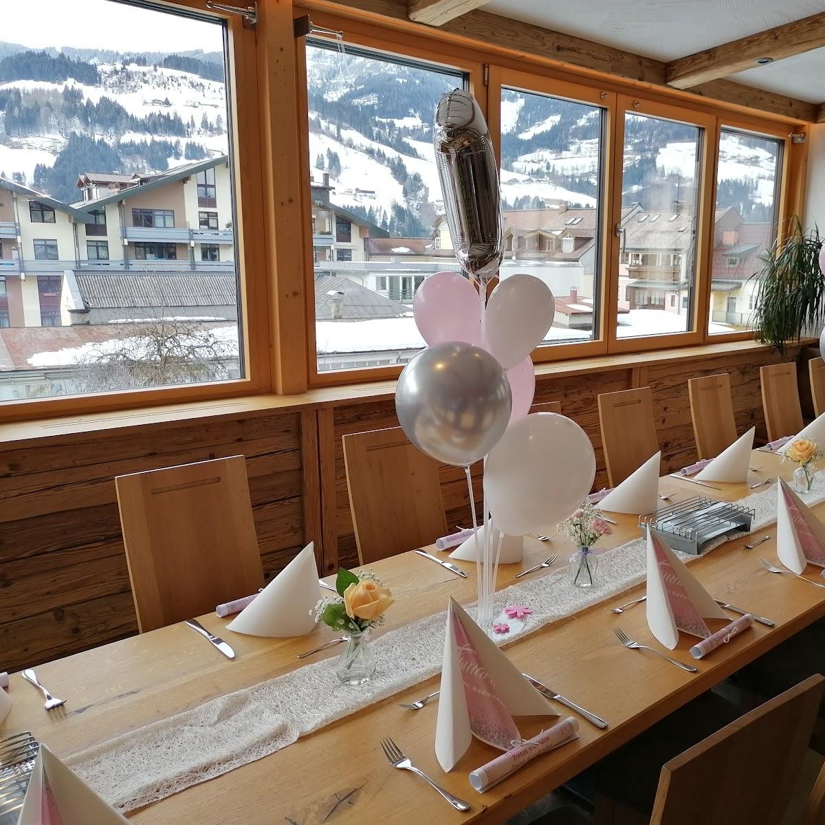Restaurant "Kirchenwirt Stadtalm" in Sankt Johann im Pongau