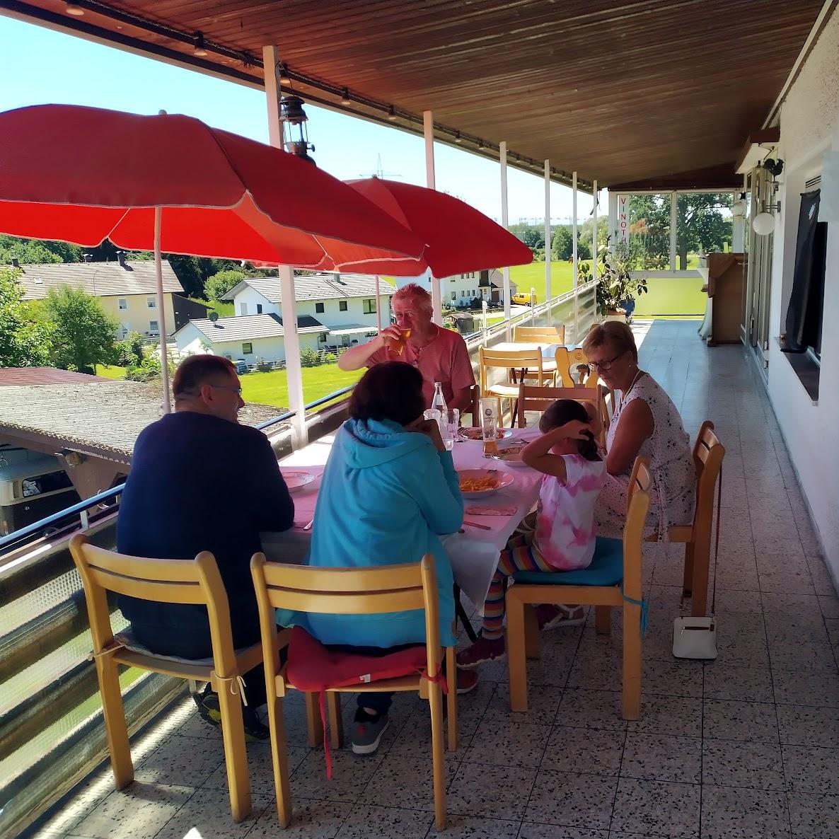 Restaurant "Pizzeria Waldcafe Heinzelspitze" in Simbach am Inn