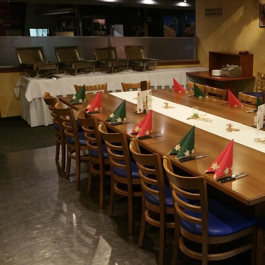 Restaurant "Strike Bowlingcenter" in Schwanstetten