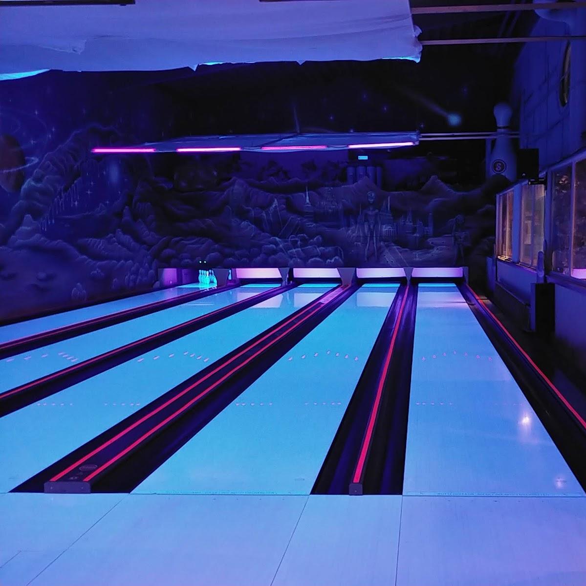 Restaurant "Strike Bowlingcenter" in Schwanstetten