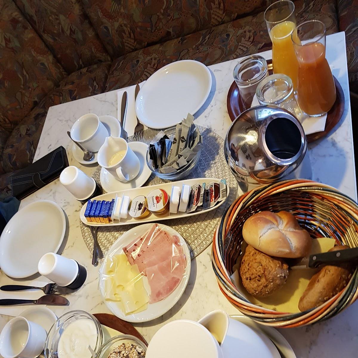 Restaurant "Pension Marcus - Familie Haberl" in Neustadt an der Donau