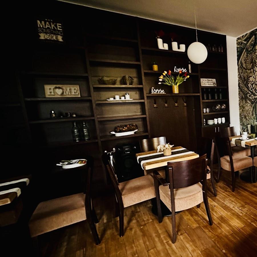 Restaurant "Bahnhof Amerika Wohnmobilstellplatz amazing AMERIKA" in Penig