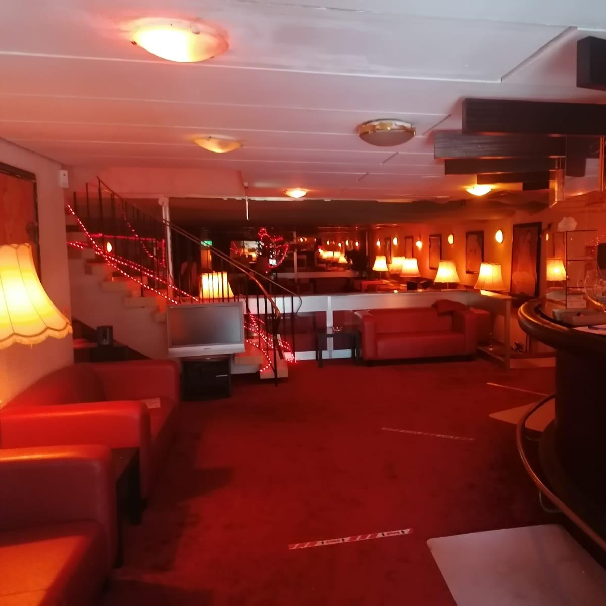 Restaurant "FKK Sauna Club 40 Bordelle 365 Tage geöffnet euer FKK 40" in Dietzenbach