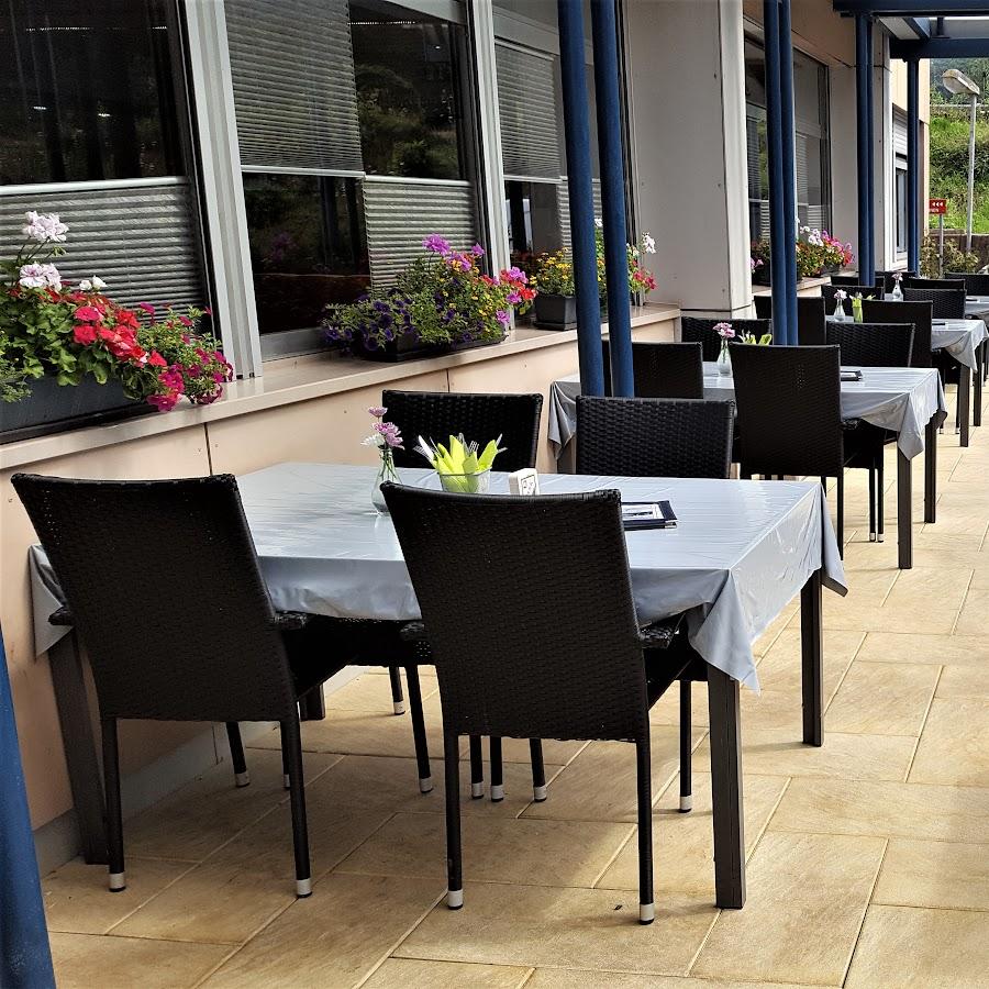 Restaurant "TSR Sportbar Restaurant" in Rodalben