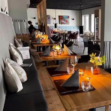 Restaurant "BLAUER ESEL am Hafen" in Rostock