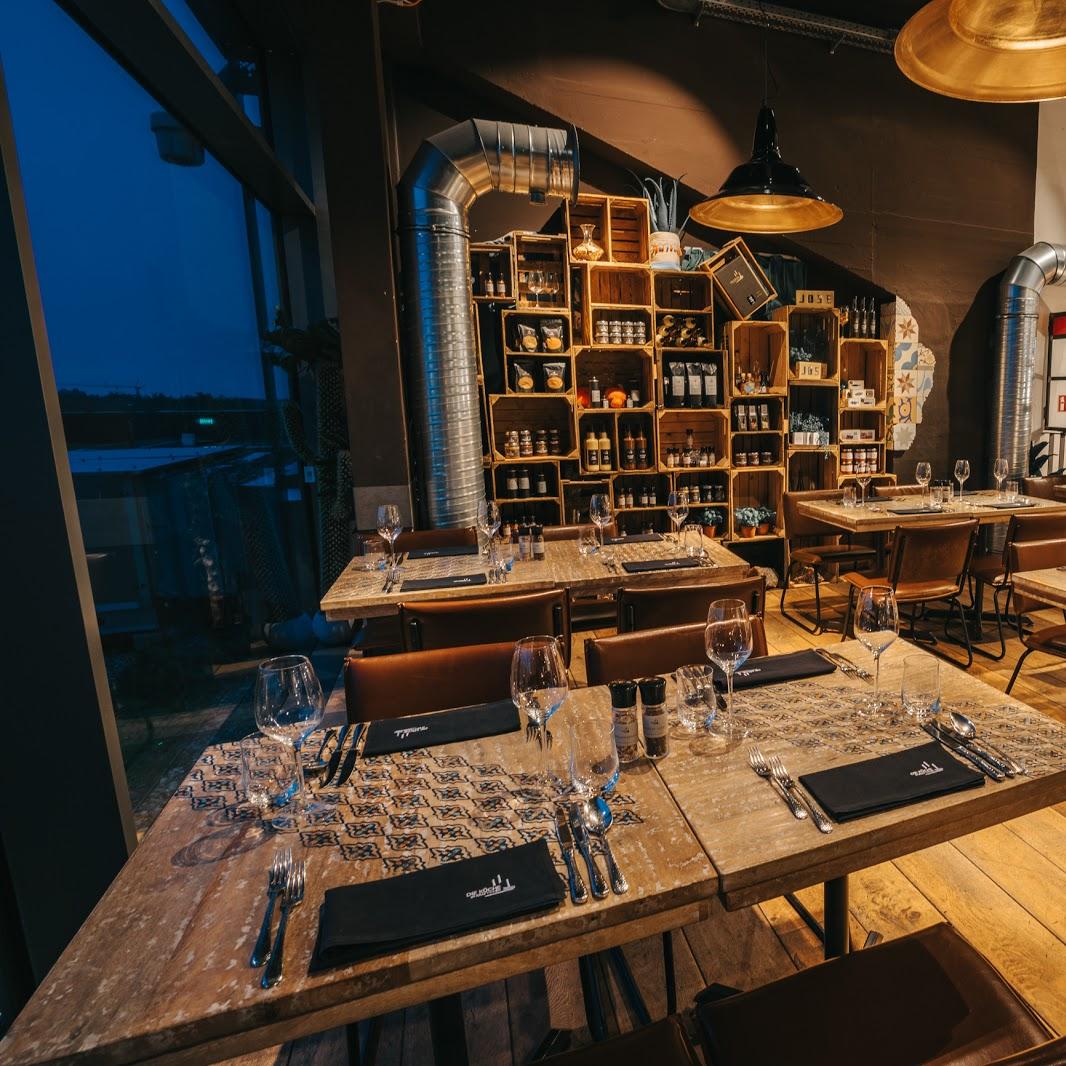 Restaurant "Vu Jaa Restaurant" in  München