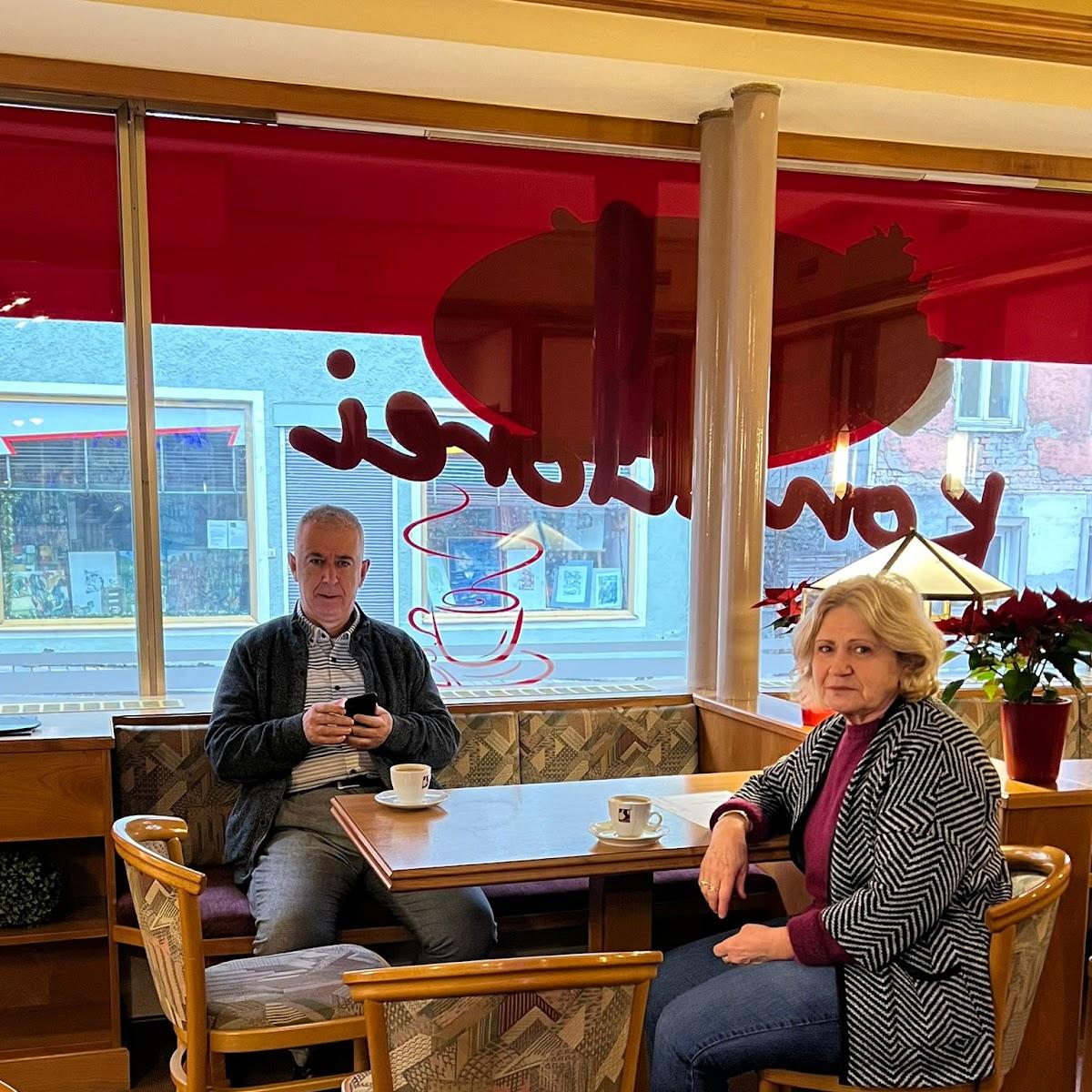 Restaurant "BALKAN Bäckerei Konditorei Sandwich Bar  Kasolli " in Pfarrkirchen