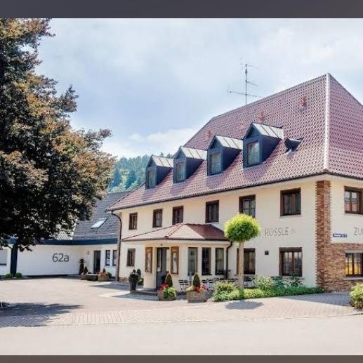 Restaurant "Hotel Gasthof zum Rössle," in Altenstadt