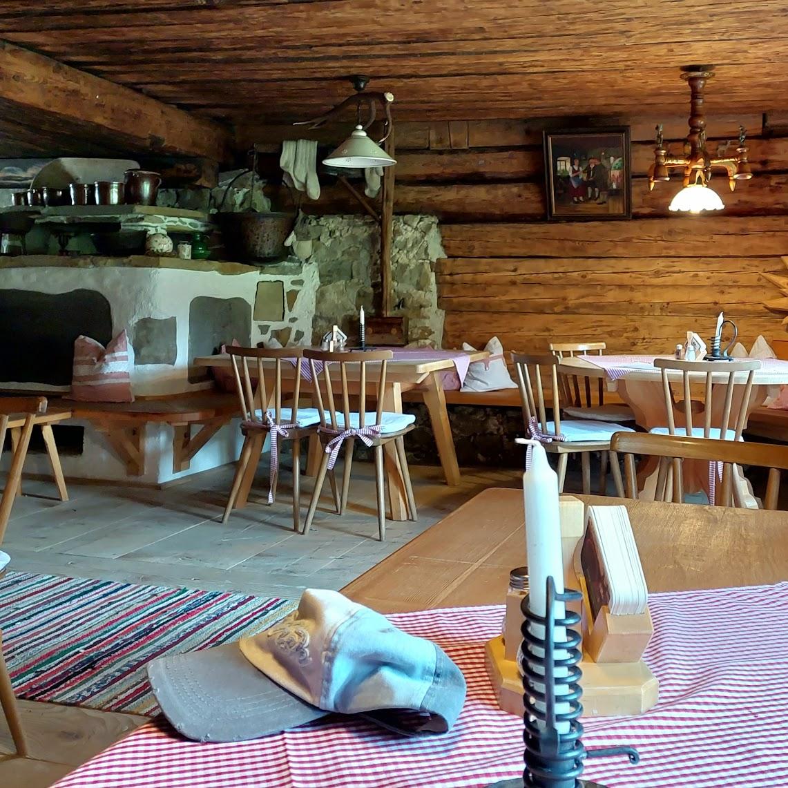 Restaurant "Bäckeralm, Adlgass" in Inzell