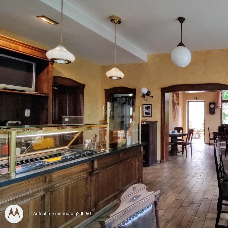 Restaurant "Back- & Kaffeehaus Käpernick" in Annaburg