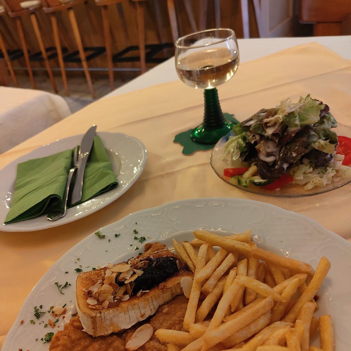 Restaurant "Landgasthof Laacher See" in Wehr